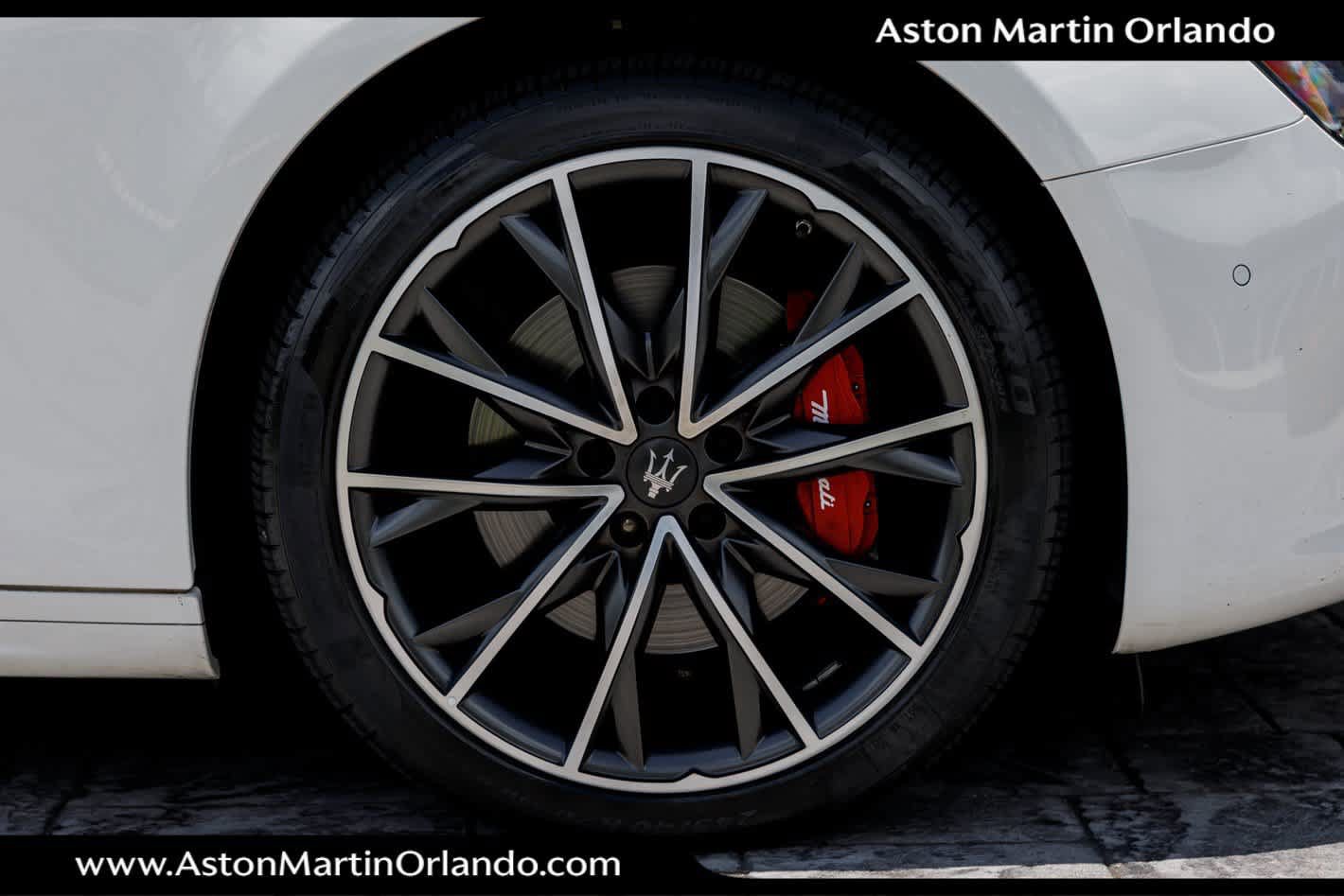 Used 2020 Maserati Ghibli GranLusso RWD image 20