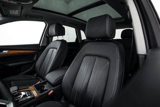 Certified 2023 Audi Q5 2.0T Premium Plus w/ Premium Plus Package AWD/4WD image 19