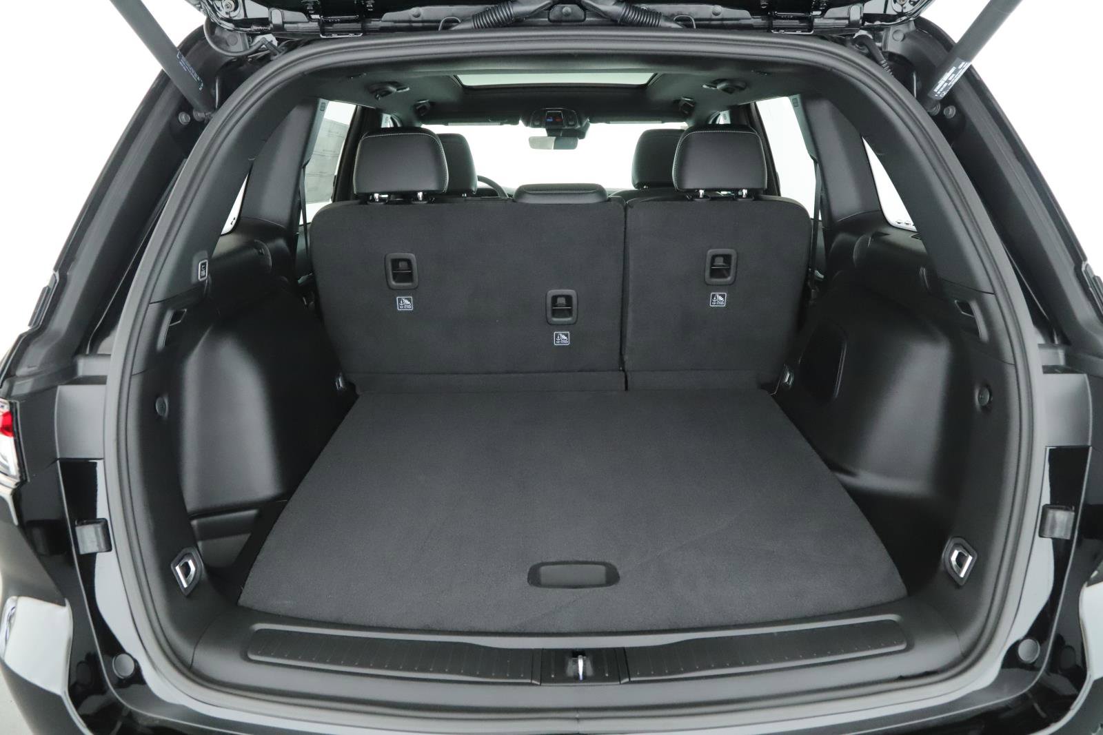 New 2026 Jeep Grand Cherokee Limited w/ Limited Altitude Package image 15