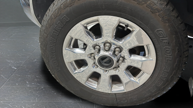 Used 2018 Ford F250 Lariat w/ Chrome Package AWD/4WD image 32