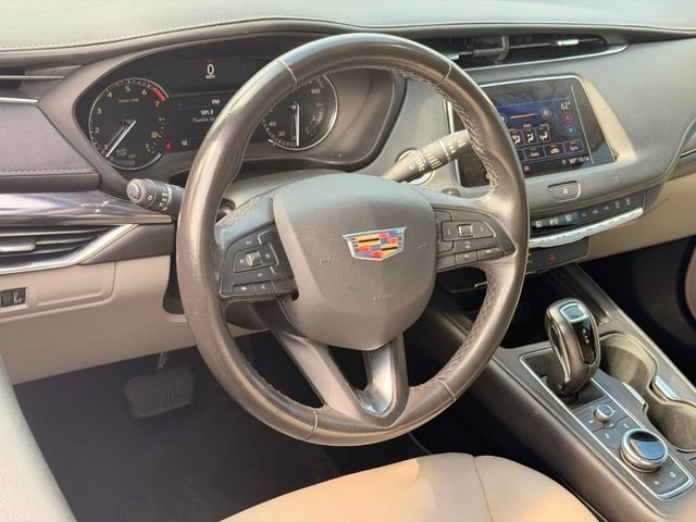 Used 2019 Cadillac XT4 Luxury FWD image 19