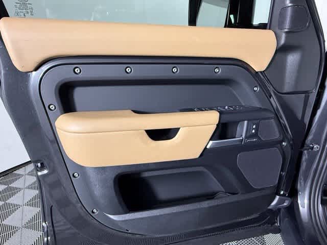 New 2026 Land Rover Defender 110 S AWD/4WD image 20
