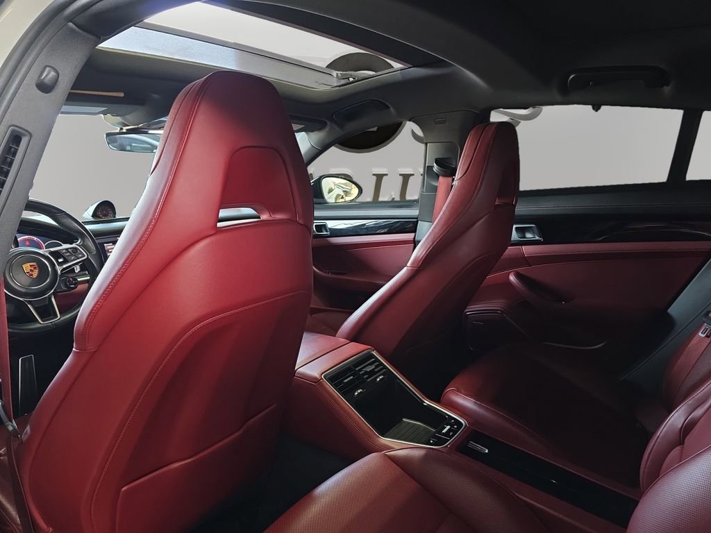 Used 2018 Porsche Panamera 4S w/ Premium Package Plus AWD/4WD image 15