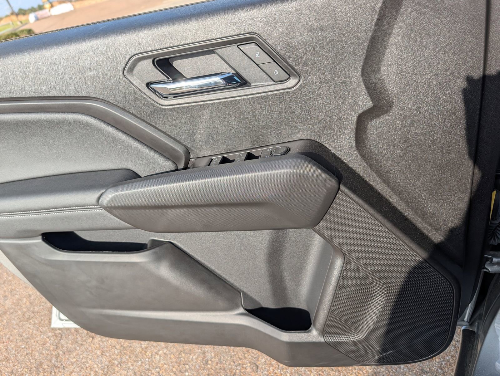New 2026 Chevrolet Colorado LT w/ LT Convenience Package RWD image 9