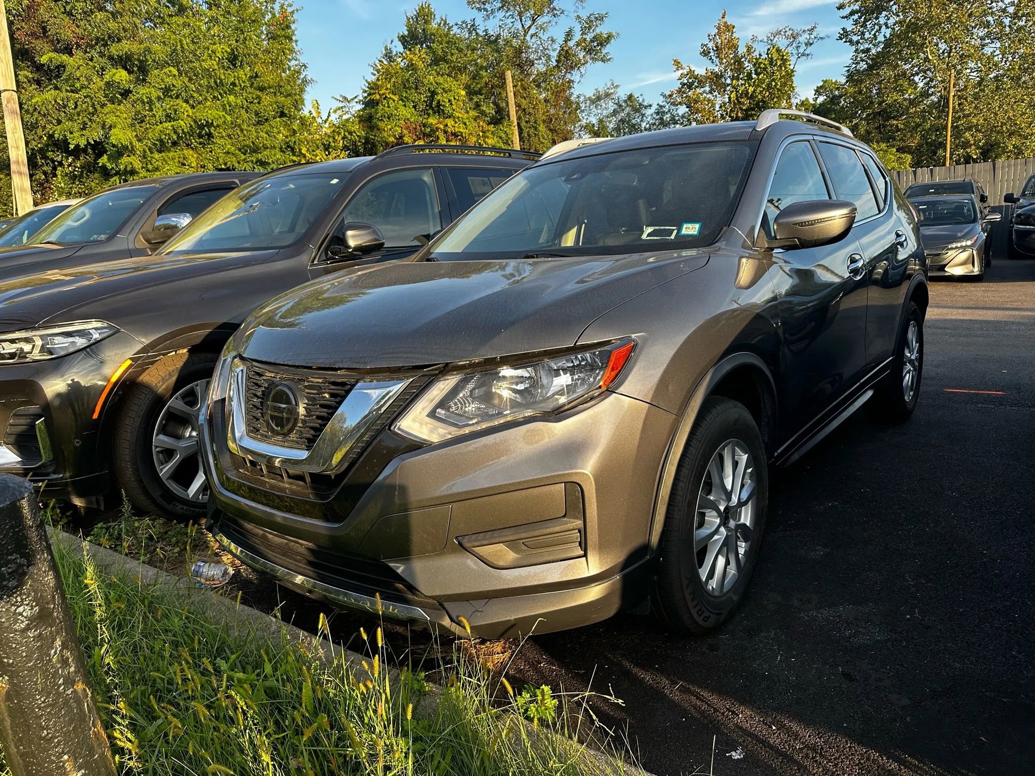 Used 2020 Nissan Rogue SV