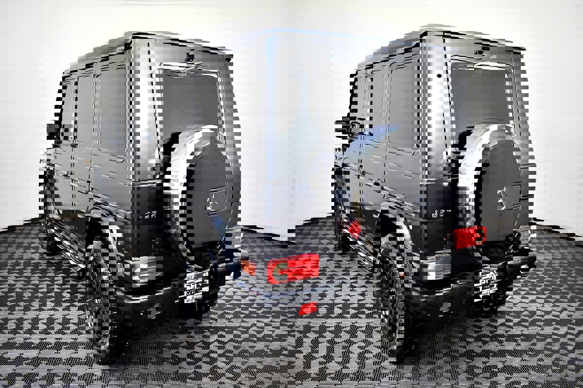 Used 2012 Mercedes-Benz G 550 SUV image 10