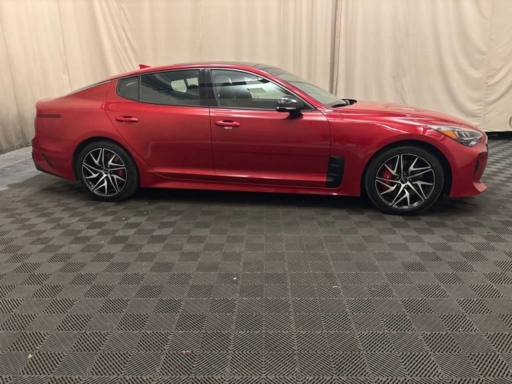 Used 2023 Kia Stinger GT-Line w/ Sun & Sound Package image 3