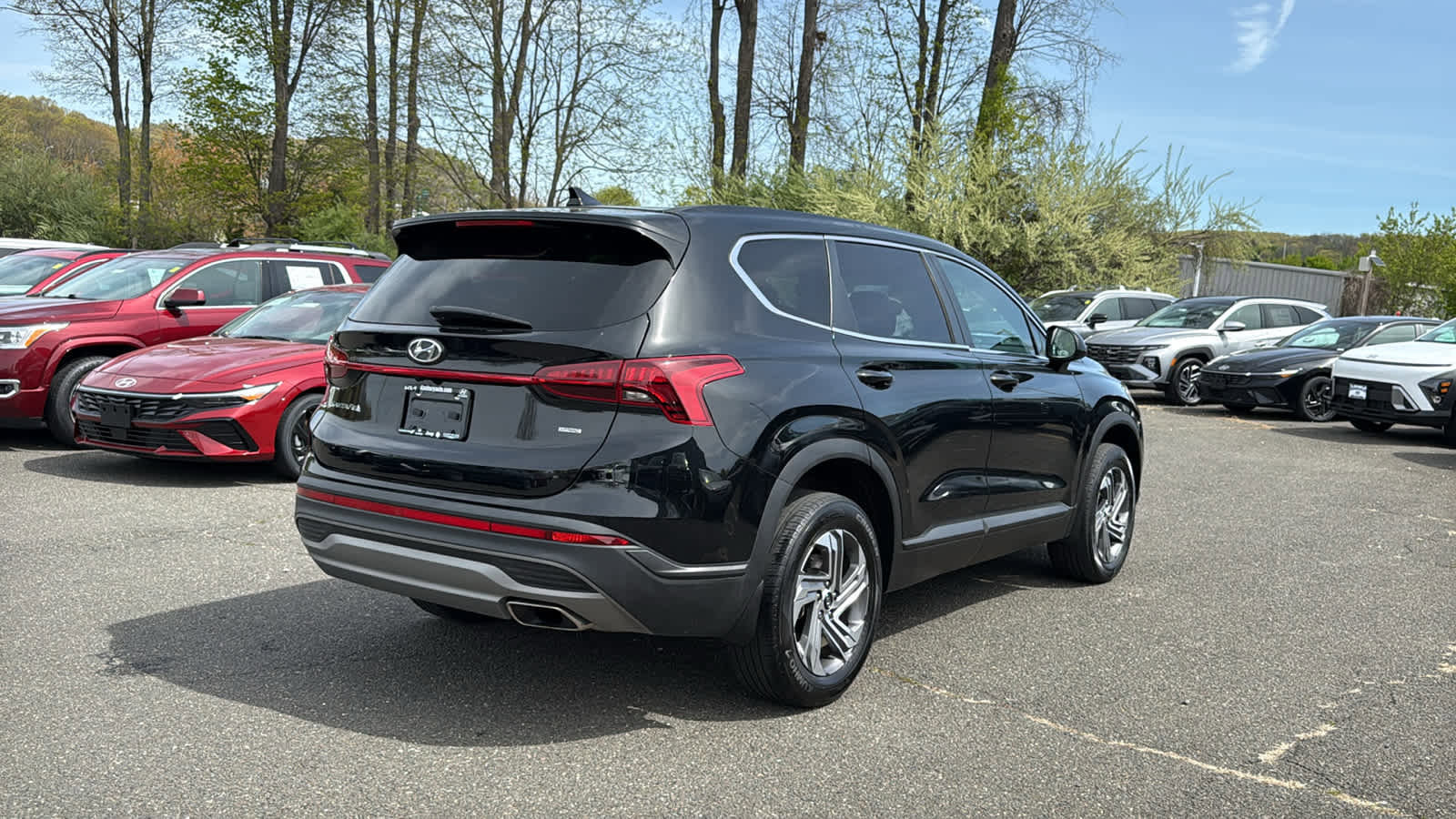Used 2023 Hyundai Santa Fe SE AWD/4WD image 6