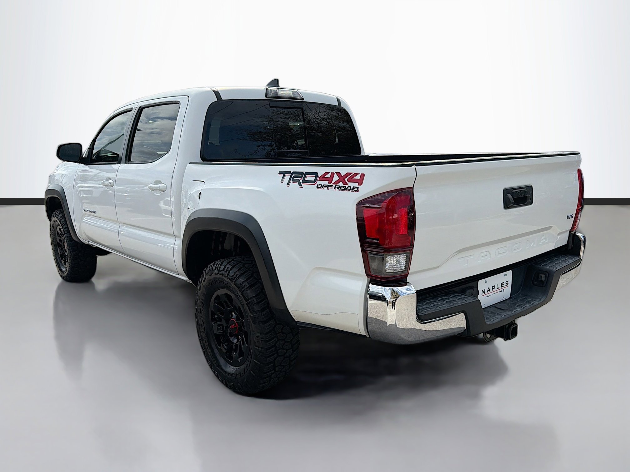 Used 2019 Toyota Tacoma TRD Off-Road image 5
