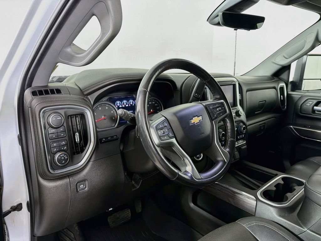 Used 2021 Chevrolet Silverado 3500 LTZ w/ LTZ Premium Package AWD/4WD image 10