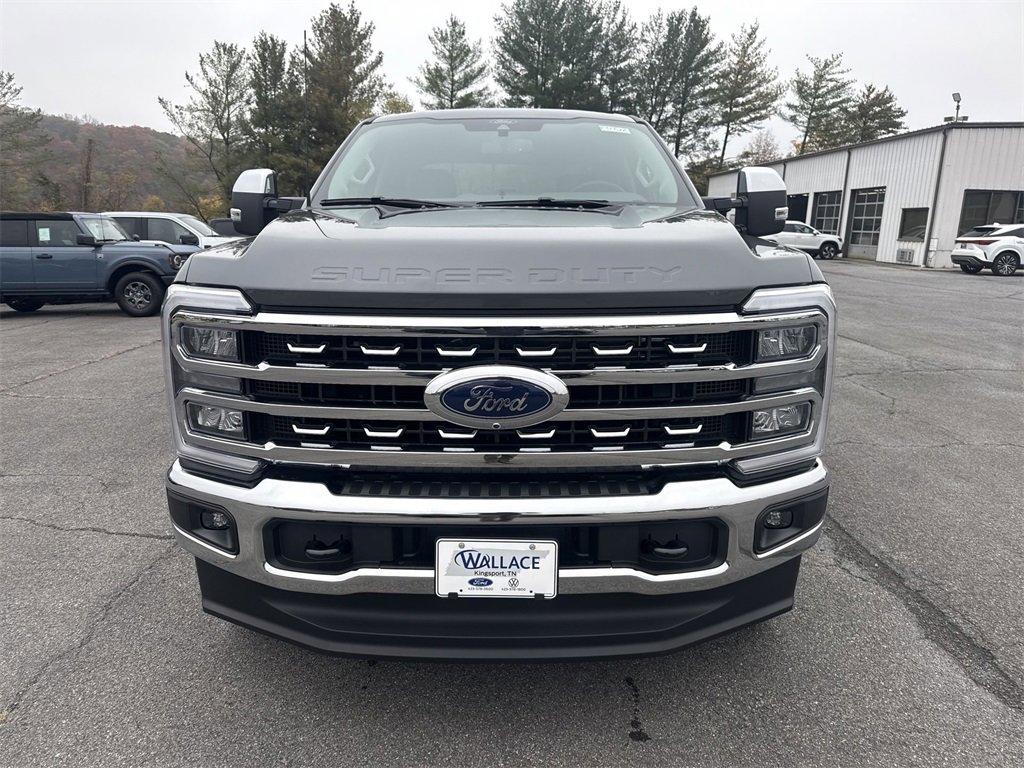 New 2026 Ford F250 Lariat w/ Chrome Package image 2