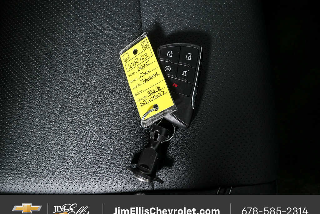 Certified 2025 Chevrolet Traverse LT image 25