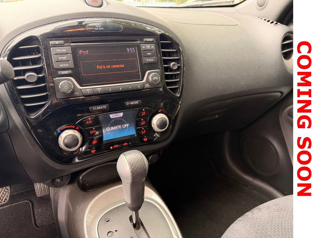 Used 2015 Nissan Juke SV AWD/4WD image 16