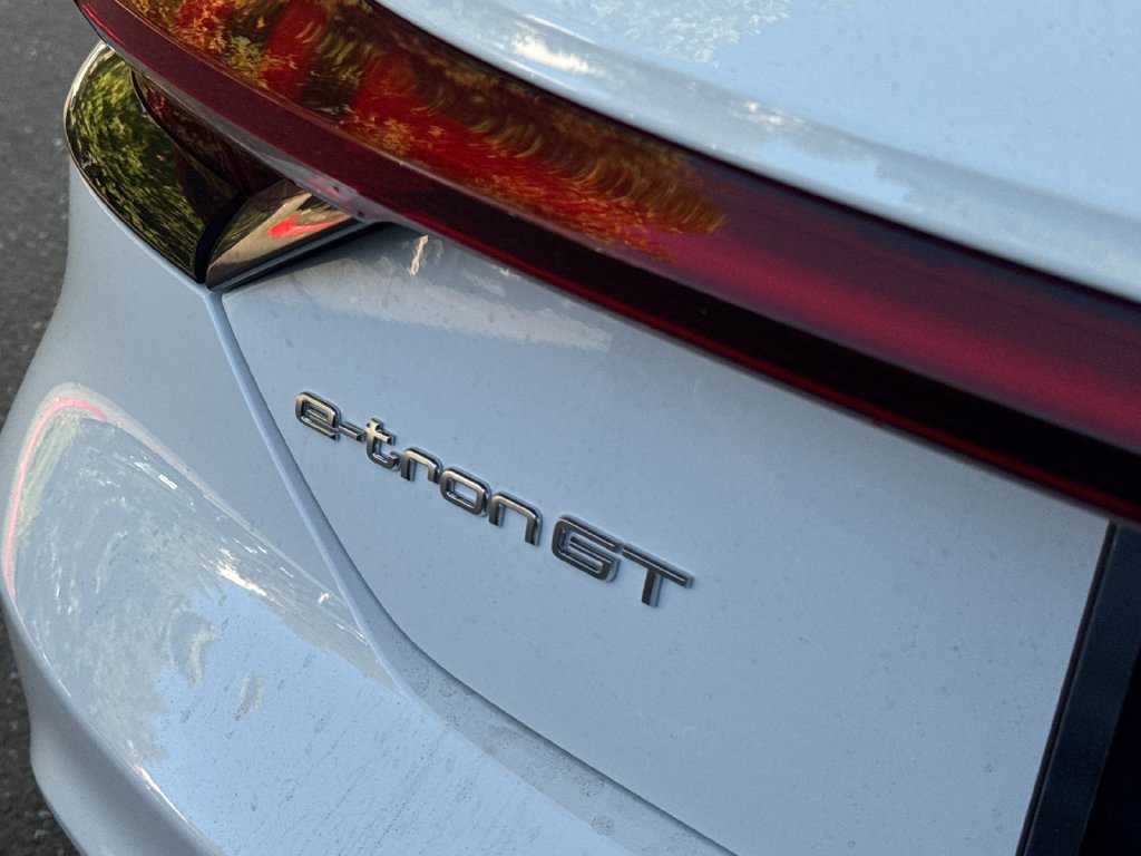 Certified 2024 Audi e-tron GT Premium Plus AWD/4WD image 5