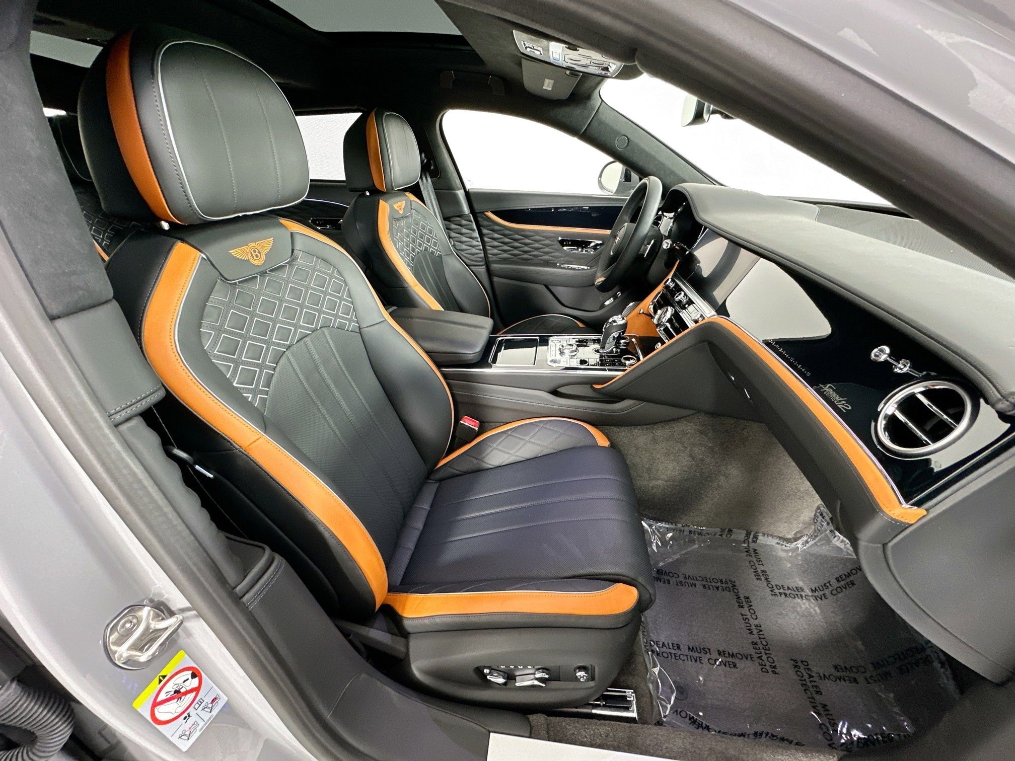 Certified 2024 Bentley Flying Spur W12 image 28