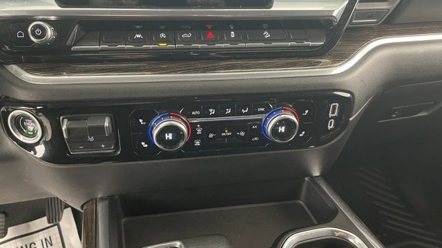 Used 2022 GMC Sierra 1500 Elevation w/ Preferred Package image 40