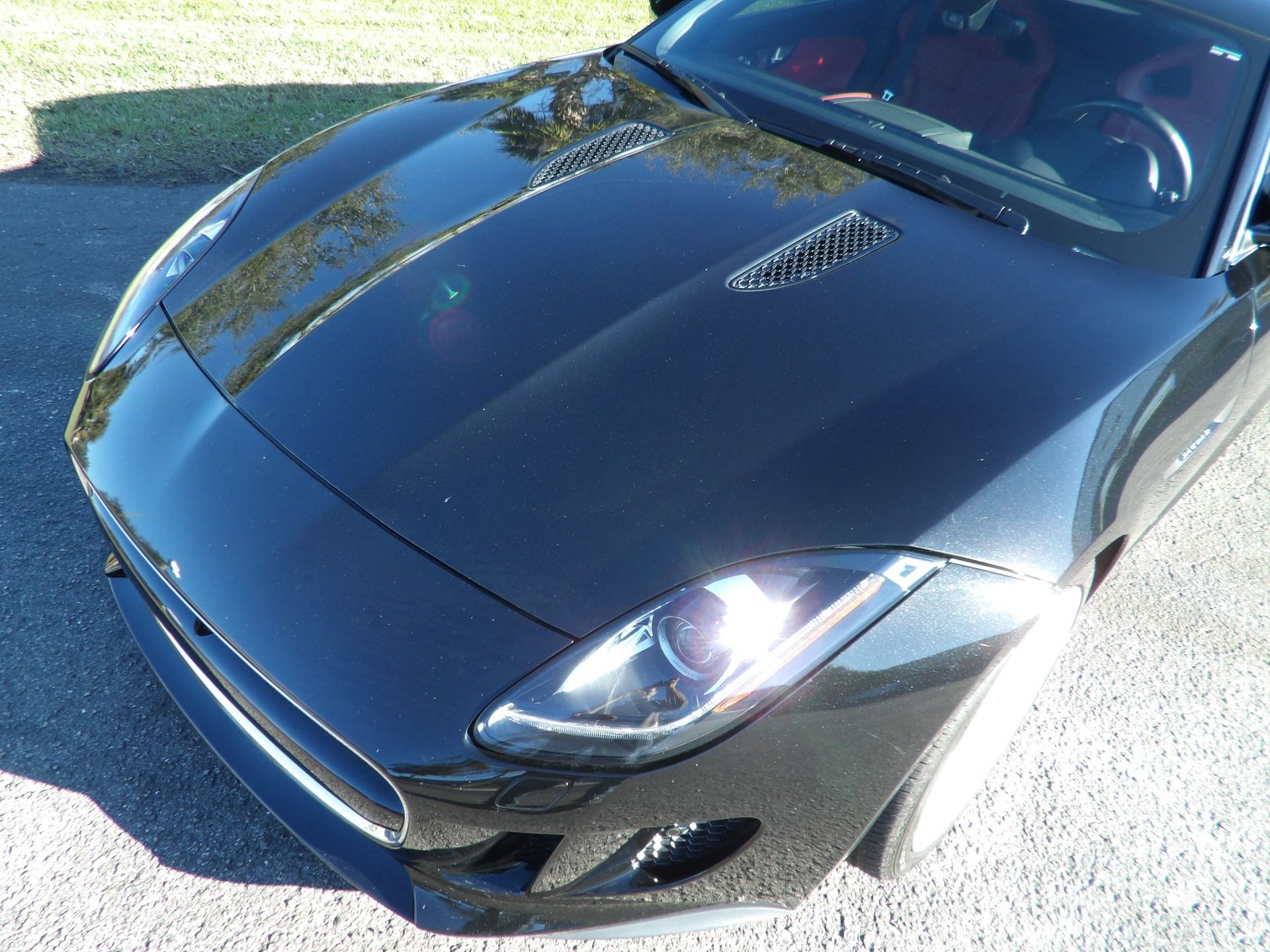 Used 2015 Jaguar F-TYPE S image 25