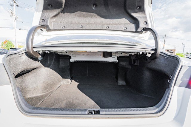 Used 2021 Toyota Camry SE image 42
