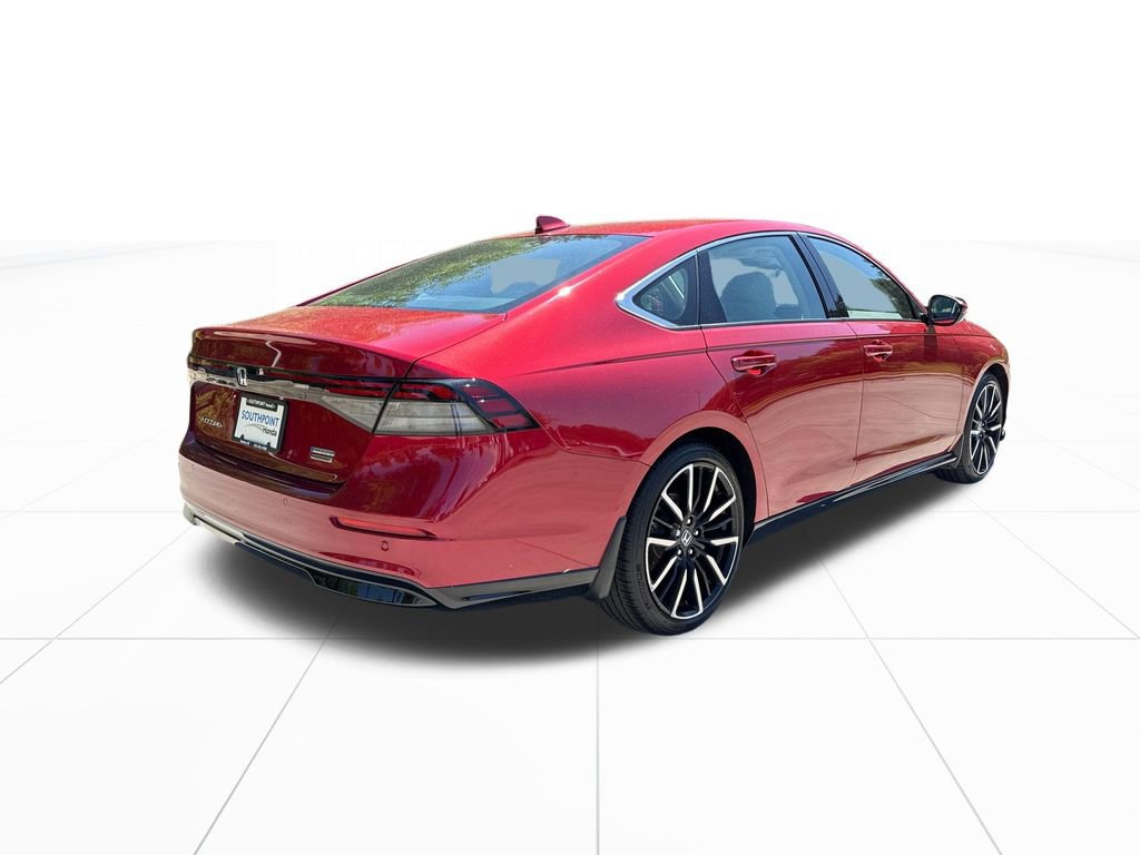 Certified 2023 Honda Accord Touring image 7