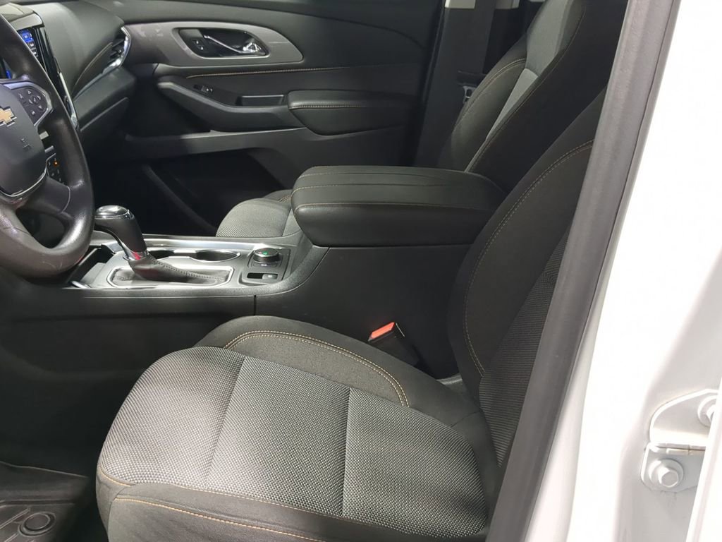 Used 2020 Chevrolet Traverse LS image 26