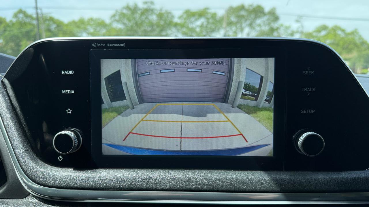 Used 2021 Hyundai Sonata SEL FWD image 17
