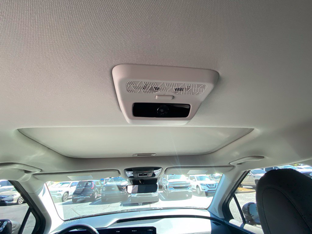Used 2026 Kia Carnival SX w/ SX Dark Edition Package FWD image 31