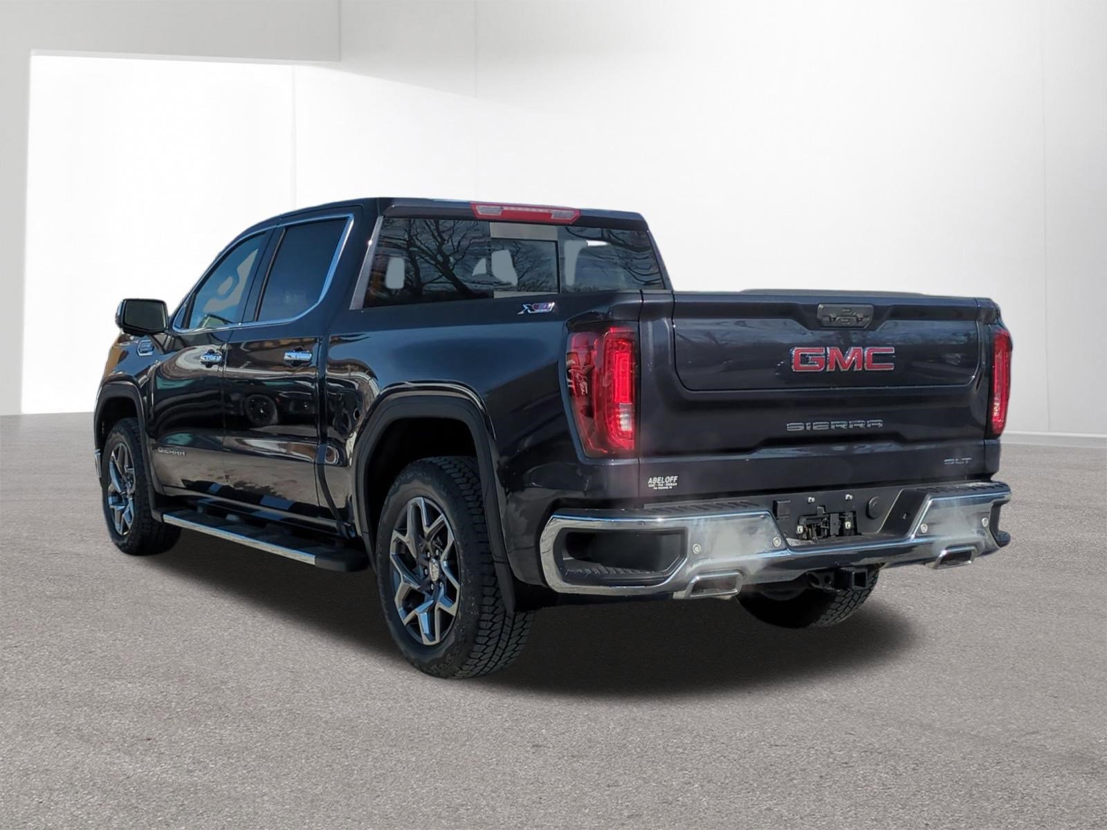 New 2026 GMC Sierra 1500 SLT w/ SLT Premium Plus Package image 7