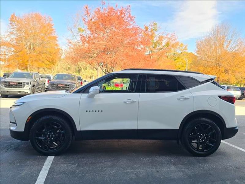 Certified 2023 Chevrolet Blazer LT w/ LPO, Black Grille Bar Package image 29