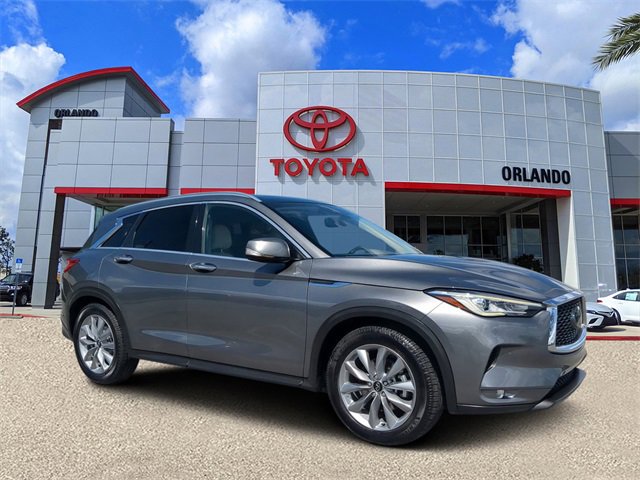 Used 2021 INFINITI QX50 Essential image 1