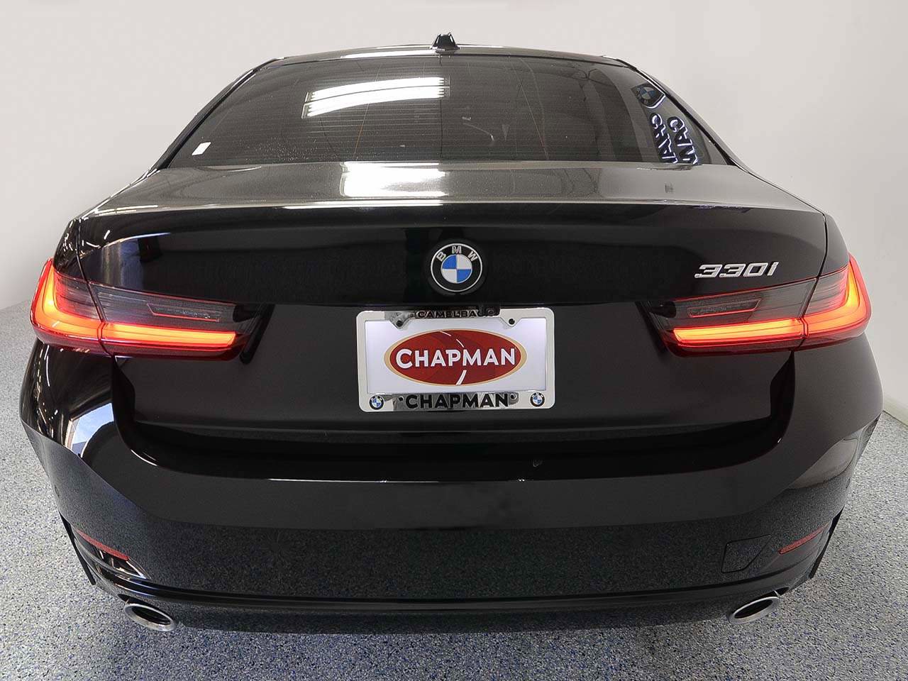 Certified 2024 BMW 330i Sedan w/ Convenience Package image 4