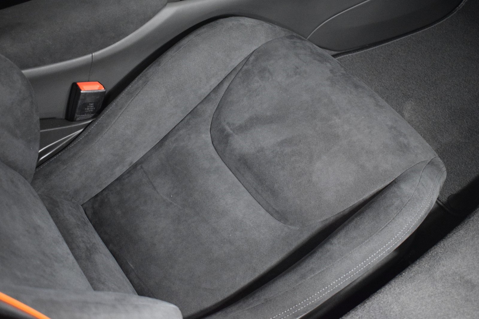 New 2026 McLaren Artura image 19