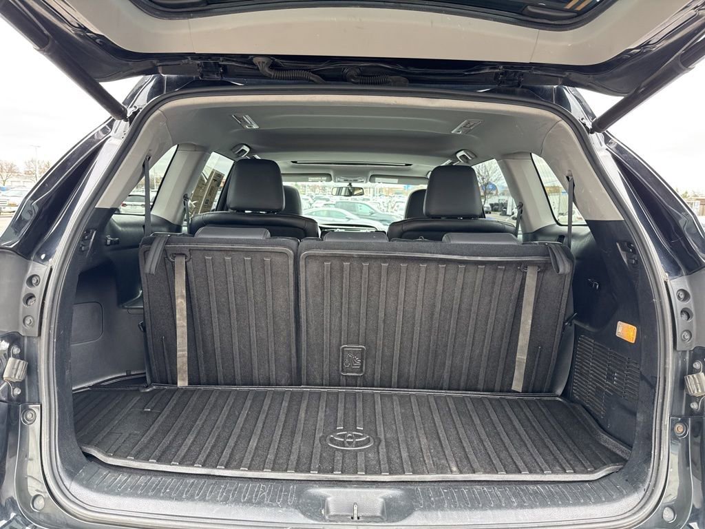 Used 2015 Toyota Highlander Limited AWD/4WD image 38