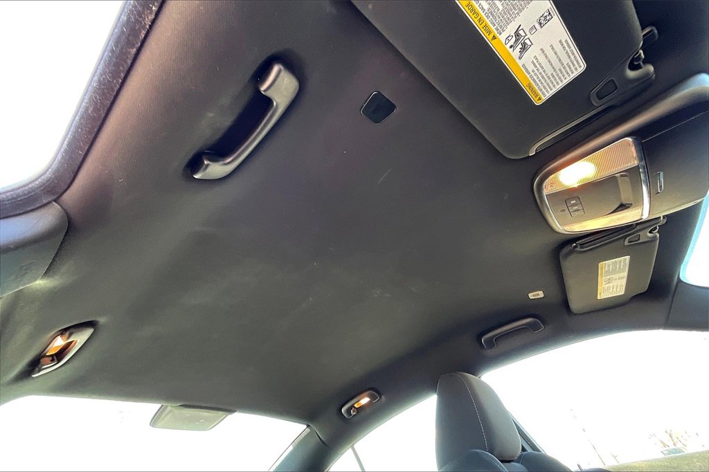 Certified 2023 Dodge Charger GT image 22