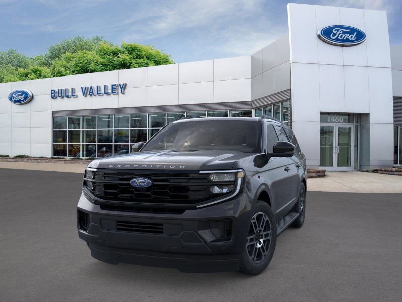 New 2025 Ford Expedition Active image 4