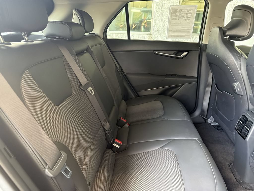 Used 2024 Kia Niro Wind w/ Wind Preserve Package FWD image 27
