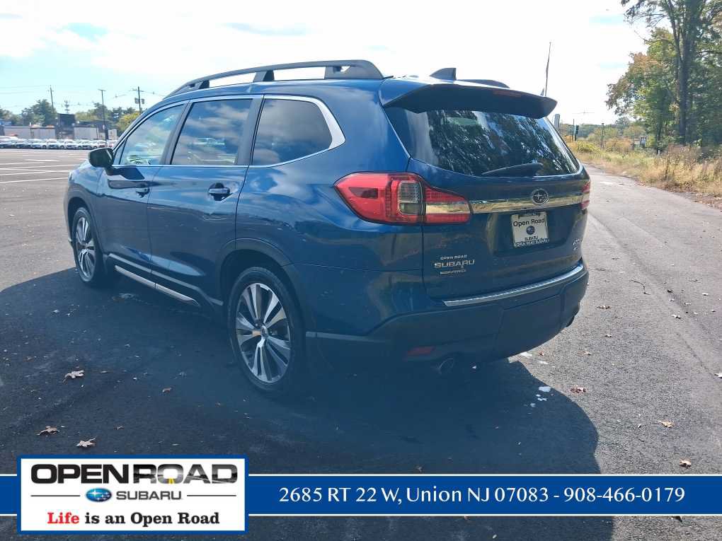 Used 2022 Subaru Ascent Limited w/ Technology Package AWD/4WD image 5