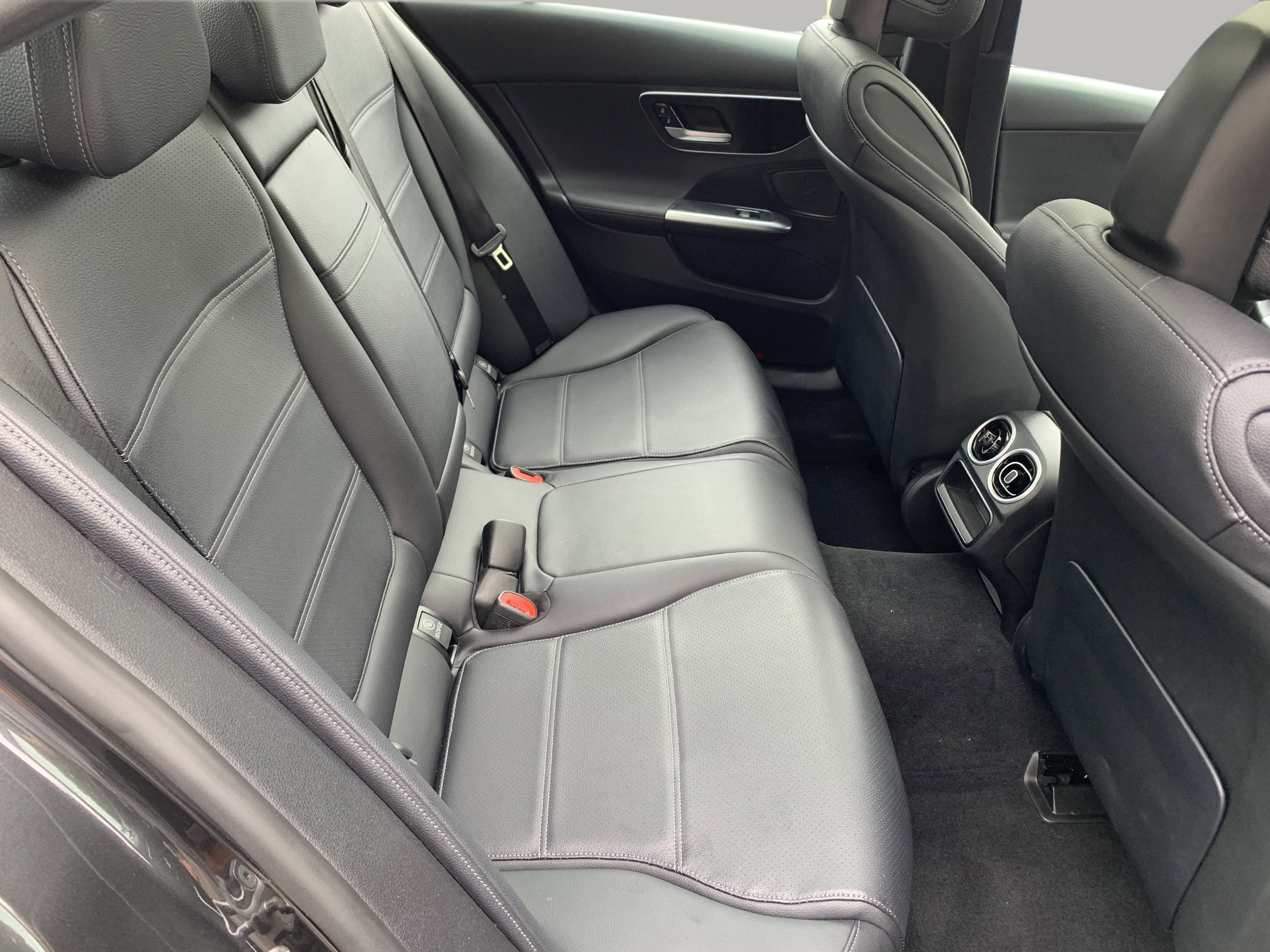 Used 2022 Mercedes-Benz C 300 4MATIC Sedan w/ Exclusive Trim Package image 35