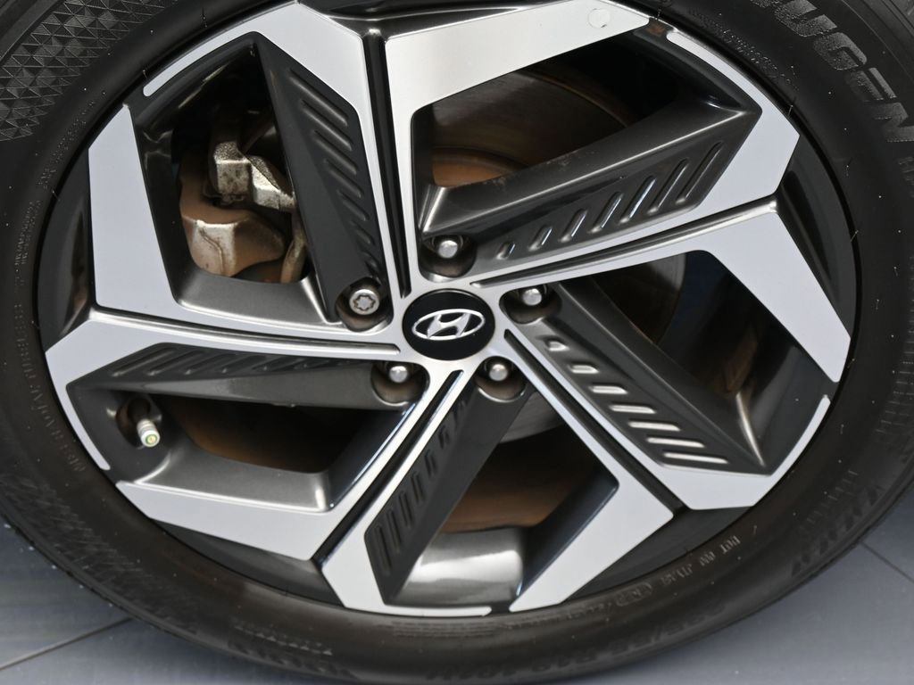 Used 2024 Hyundai Tucson Limited image 33