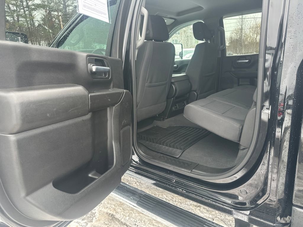 Used 2023 Chevrolet Silverado 2500 LT AWD/4WD image 6