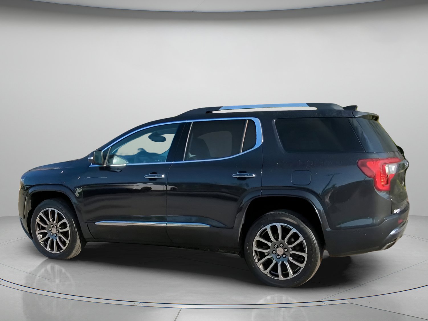 Used 2020 GMC Acadia Denali image 17