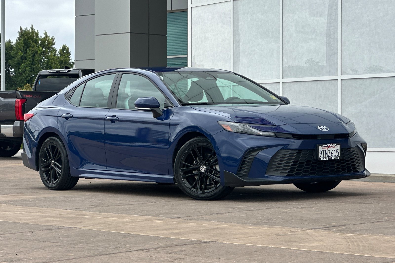 Certified 2025 Toyota Camry SE FWD image 2