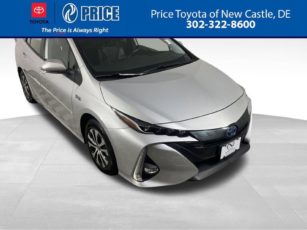 Certified 2022 Toyota Prius Prime Limited FWD image 1
