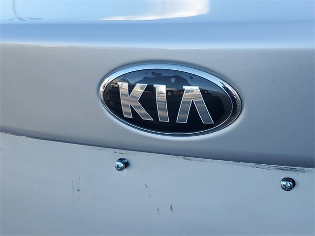 Used 2018 Kia Optima LX w/ 17" Alloy Wheels Package image 6