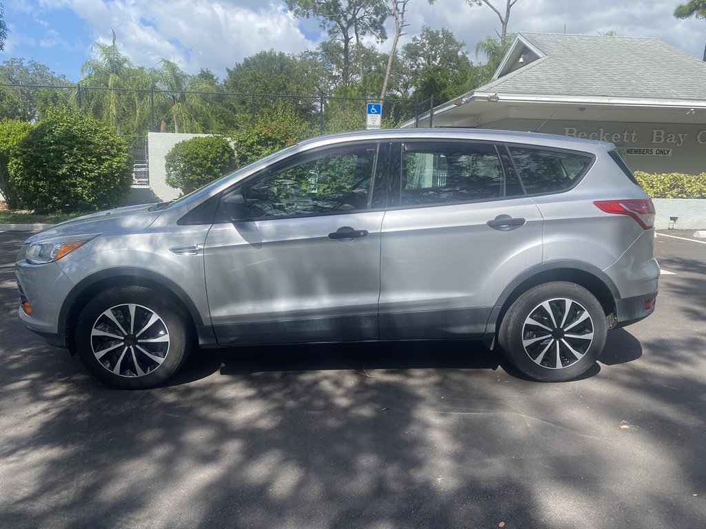Used 2014 Ford Escape S image 4