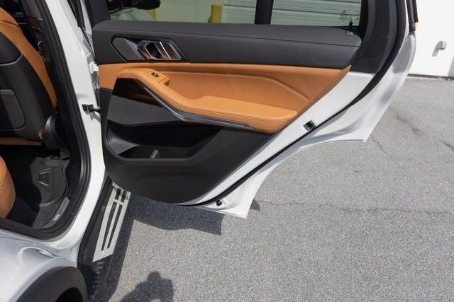 New 2026 BMW X5 xDrive40i image 17