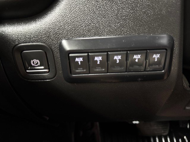 Used 2023 Chevrolet Silverado 2500 W/T w/ WT Fleet Convenience Package AWD/4WD image 23