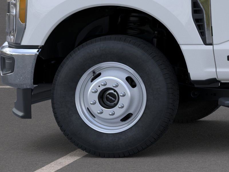 New 2026 Ford F350 4x4 Crew Cab DRW Super Duty image 19