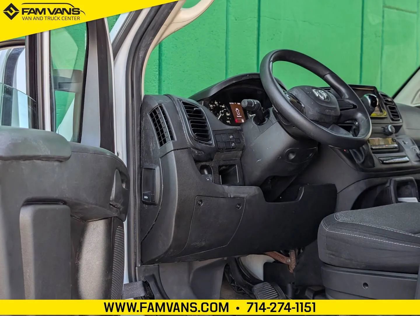 Used 2023 RAM ProMaster 2500 FWD image 13