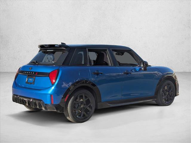 New 2026 MINI Cooper S image 2