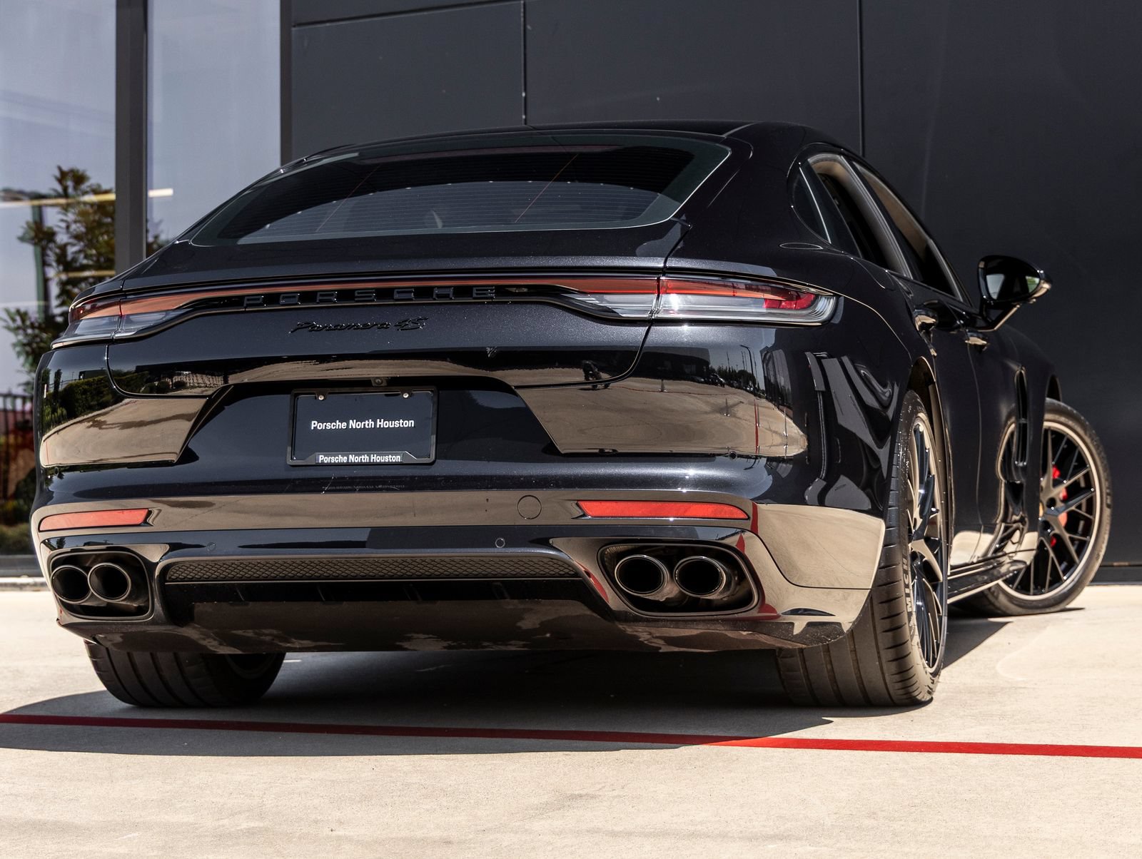 Certified 2023 Porsche Panamera 4S AWD/4WD image 11